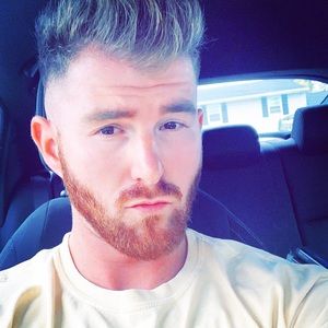 Meet your Posher, Jason